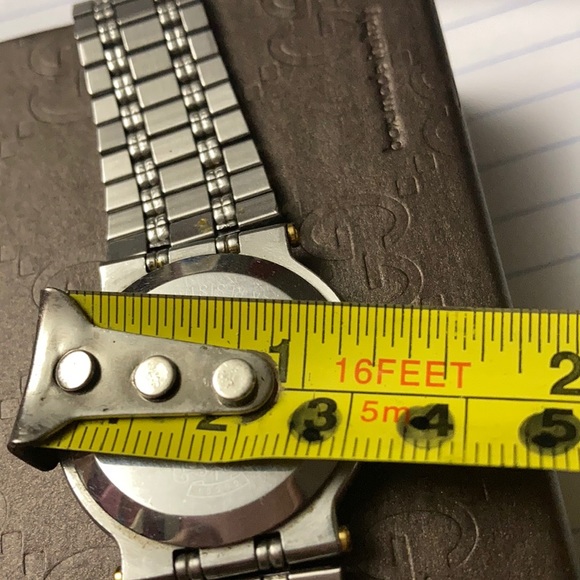 GUCCI Vintage Collection 9000M quartz wristwatch women’s men's dial gray - Picture 11 of 12